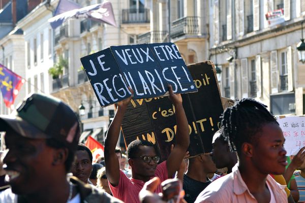 En août dernier, des mineurs isolés manifestaient à Orléans.