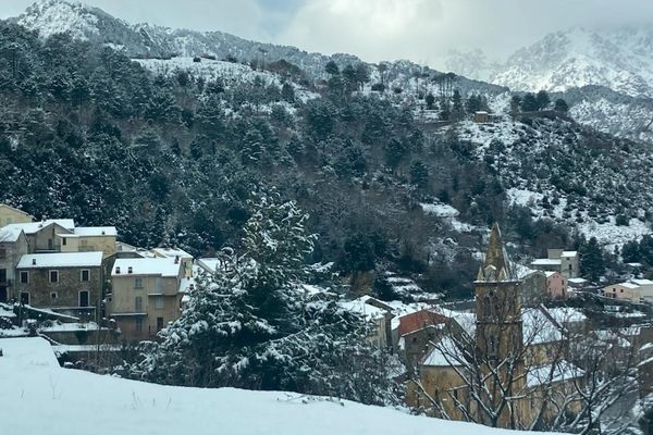 Ce dimanche 22 janvier, la Haute-Corse est maintenue en vigilance jaune neige-verglas.