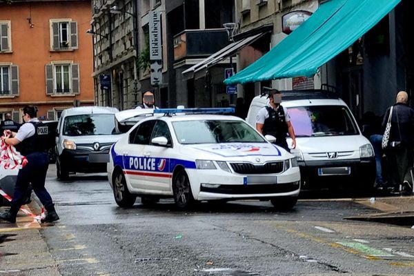 Un homme avait été blessé samedi à Grenoble dans une fusillade entre un groupe d'individus armés et la police.