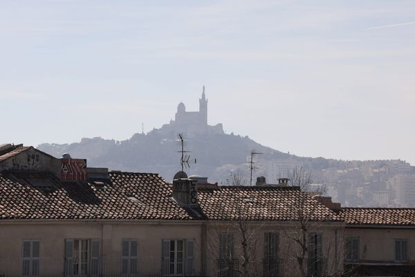 Un épisode de pollution aux particules fines est en cours sur les Bouches-du-Rhône et le Vaucluse.