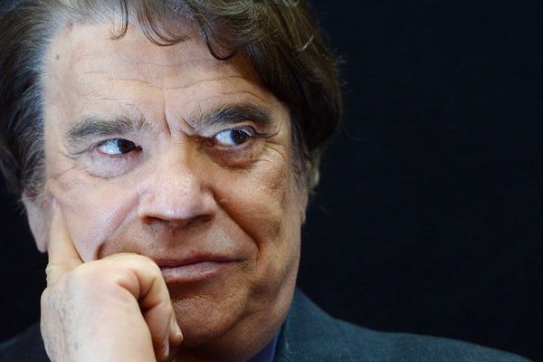 Bernard Tapie annonce son retour en politique