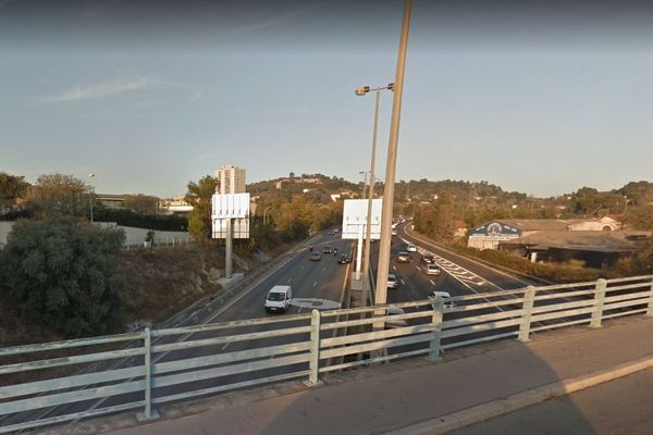 Le pont de la Rouguière à Marseille