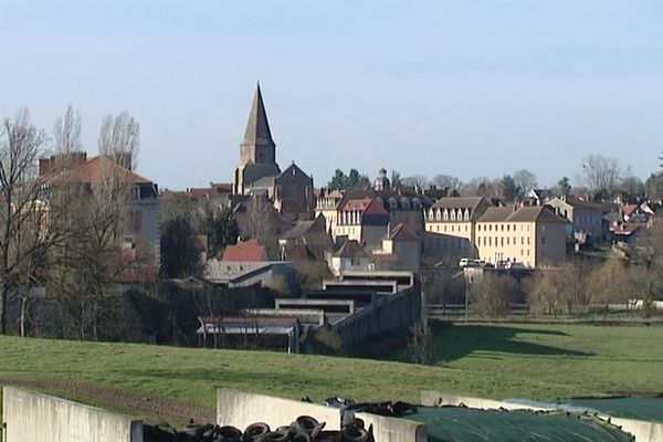 "La mort brutale de Francis a laissé à notre famille aucune possibilité de réparation. C’est la raison pour laquelle, on est encore en état de choc. C’est difficile d’avancer dans la mesure où le meurtrier est toujours en liberté." Jacqueline Montmaud, sœur de la victime