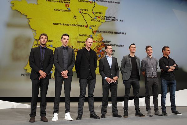 Paris, le 18 octobre 2016. Présentation du Tour de France 2017, de gauche à droite : Thibault Pinot, Romain Bardet, Christopher Froome, Richie Porte, Julian Alaphilippe, Adam Yates and Thomas Voeckler.