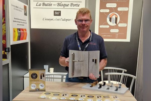 Eric Henry a remporté une médaille d'argent au concours Lépine grâce à son invention, la butée-bloque porte