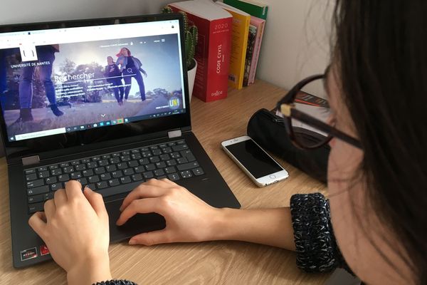 Les examens se feront pour partie à distance sur les plateformes d'enseignement des universités