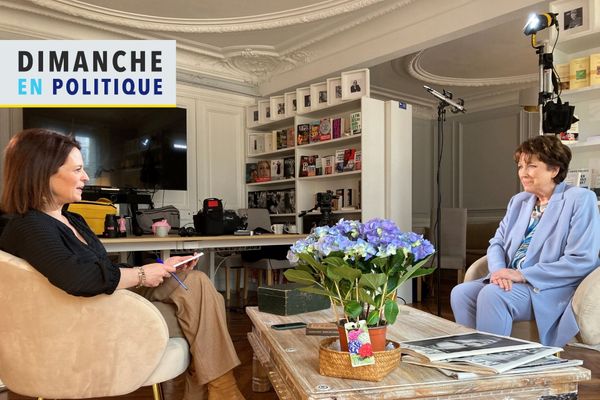 Pour ce Dimanche en politique Virginie Charbonneau reçoit Roselyne Bachelot