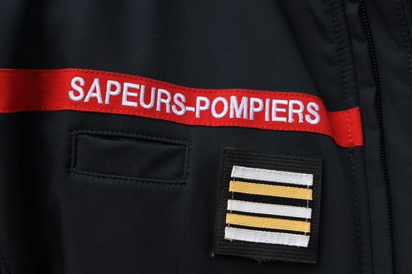 Les sapeurs-pompiers sont intervenus sur un accident impliquant trois voitures et une moto le 15 septembre 2024 à Froges, en Isère. (Illustration)