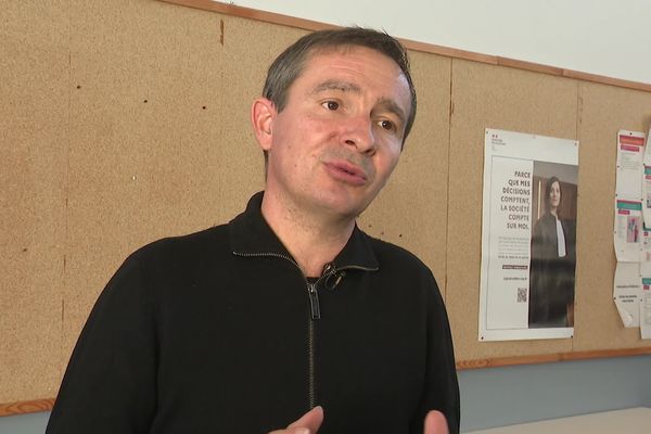 André Fazi est maître de conférences en science politique à l'Université de Corse.