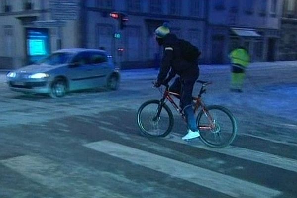 La Bourgogne est en alerte jaune "verglas"