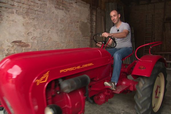 La passion de Damien Kuhn pour les tracteurs Porsche remonte à l'enfance