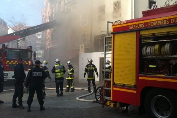 Incendie rue du Sauvage à Mulhouse