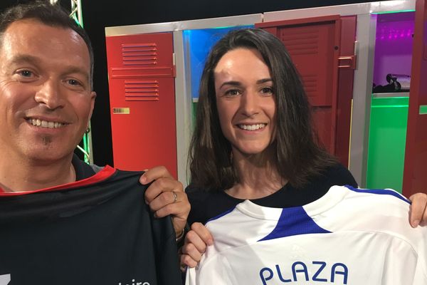 Mélissa Plaza, ancienne joueuse professionnelle et internationale française, invitée d'#USBFOOT au côté d'Anthony Brulez   