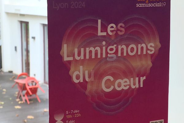 Chaque année, pendant la Fête des lumières, la ville de Lyon organise les “Lumignons du cœur”. Une opération caritative qui vise à reverser à une association des fonds récoltés par la vente de lumignons.  Cette année, l’association Alynea Samu Social 69 a été choisie.