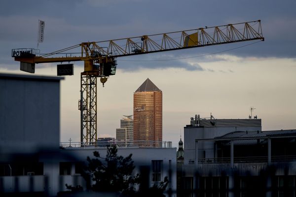 Le maire de Lyon prévoit la construction de près de 10.000 logements sociaux pendant son mandat.