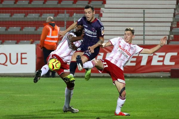 L'AC Ajaccio a été tenu en échec 0-0 face au Clermont Foot, vendredi lors de la 15e journée de Ligue 2. 