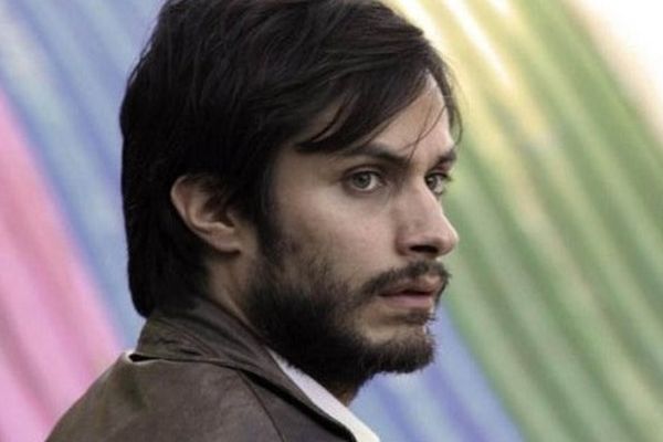 Gael García Bernal, dans No