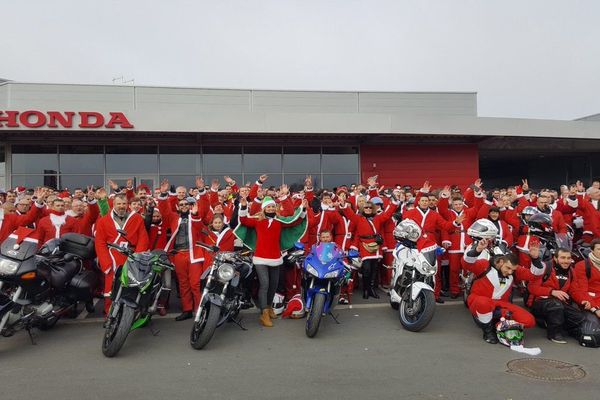 Les motards apportent leur soutien au Secours populaire