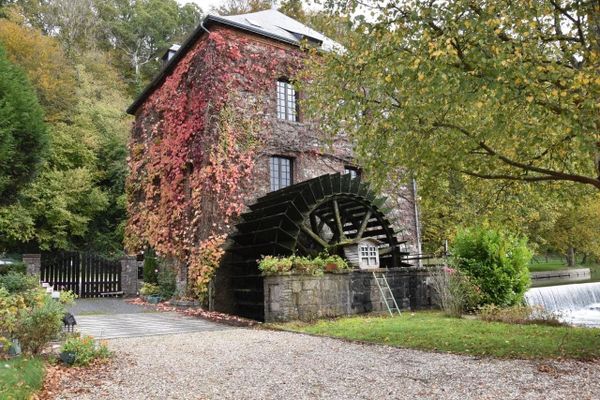 Madame Claudette Têtard était la propriétaire du moulin de Robertot dans le pays de Caux.