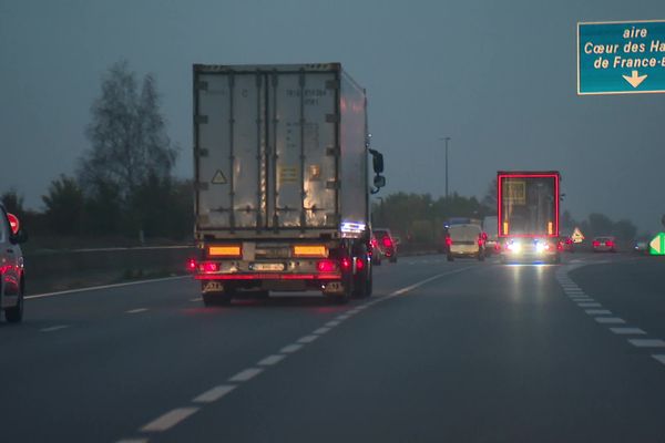 Avec la hausse du prix des carburants, les transporteurs routiers vont jusqu'à rationnaliser leurs trajets.