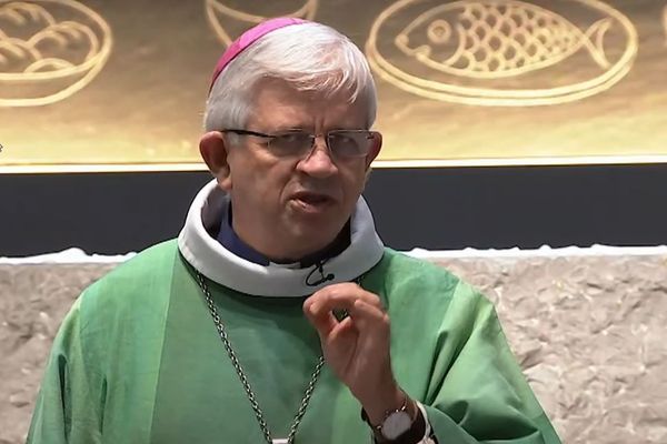 Monseigneur Olivier Leborgne, l'évêque d'Arras, a déclaré comprendre la douleur des catholiques