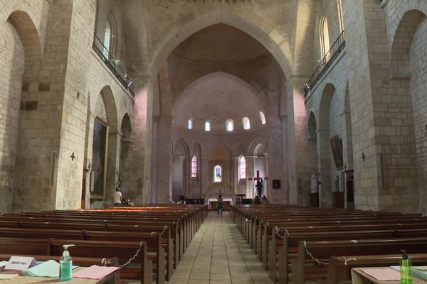 Intérieur abbatiale Sainte-Marie de Souillac (46)