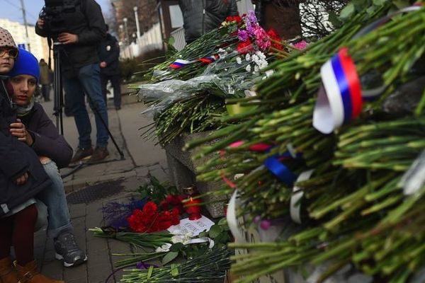 Les éditions Milan presse aident les enfants à comprendre les attentats de Paris.