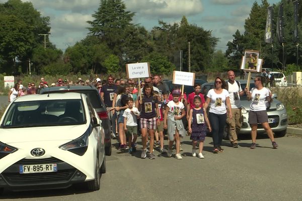 La famille de Patrick Leboucher organisait une marche blanche ce dimanche 11 septembre 2022 à Lisieux (14).