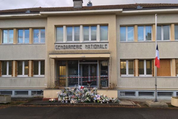 La gendarmerie du Puy-de-Dôme appelle à la vigilance après le démarchage à domicile de faux gendarmes.