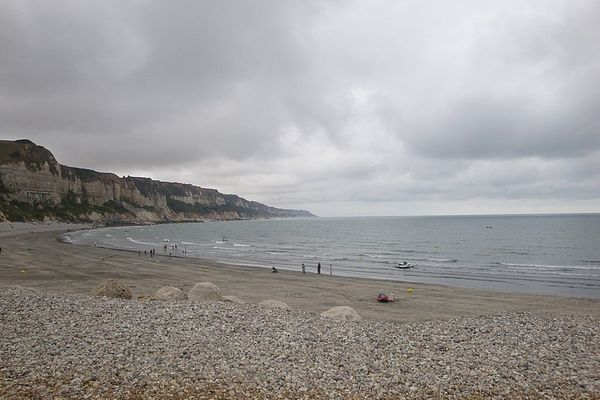 Un ciel nuageux ce VENDREDI à l'horizon de St Jouin Bruneval, près du Havre.