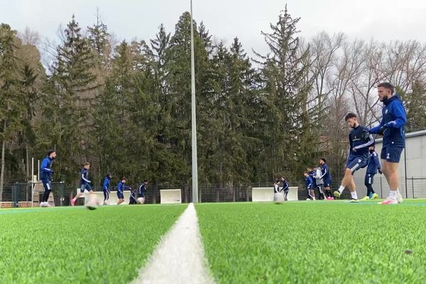 Les joueurs du Puy affrontent l'USL Dunkerque en 16ᵉ de finale de Coupe de France le 20 janvier à 17h30, à domicile.