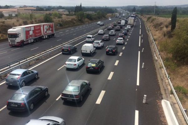 Bouchons à Florensac le 30 juillet 2016.