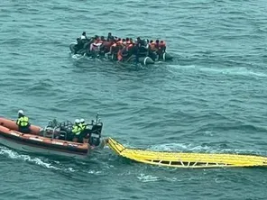 68 migrants, naufragés au large de Boulogne-sur-Mer (Pas-de-Calais) et de Dunkerque (Nord) ont été secourus dans la nuit du vendredi 19 au samedi 20 juillet par le CROSS de Gris-nez.