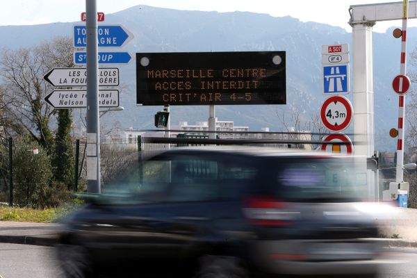 Depuis quatre jours, les Bouches-du-Rhône sont en proie à un épisode de pollution de l'air aux particules fines. Le phénomène devrait se poursuivre jusqu'à ce week-end.