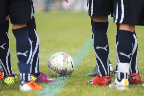 L'entraîneur bénévole a abusé de 8 jeunes de son club de football - Photo d'illustration