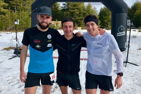 Noel Giordano, au centre, a remporté la 11e édition du trail blanc, au col de Vergio, dimanche 26 janvier. 