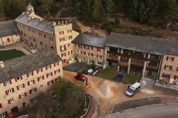 L’Ermitage, un bâtiment du XVIIIe bien ancré dans le paysage des Pyrénées-Orientales