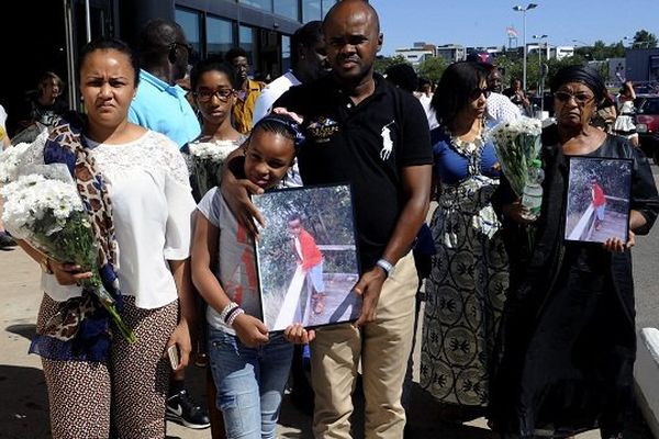 Après le drame, la famille et les amis avaient rendu hommage à Mohammed Moro