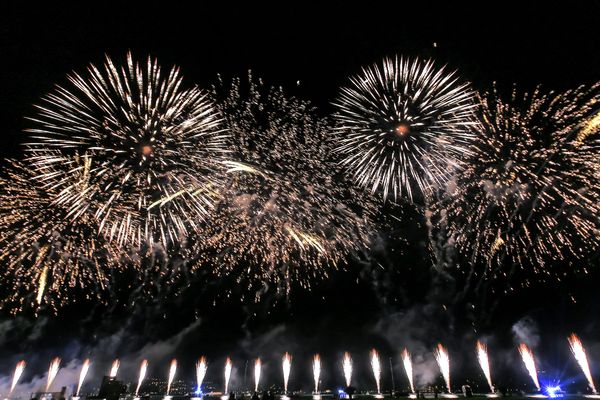 Une enquête a été ouverte après qu'un feu d'artifice amateur a été tiré devant la prison de Fresnes. 