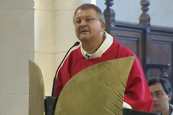 Le père Patrick Braud, ancien vicaire de la cathédrale d'Angoulême