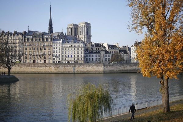 Les températures vont chuter en Île-de-France à partir du mercredi 17 octobre.