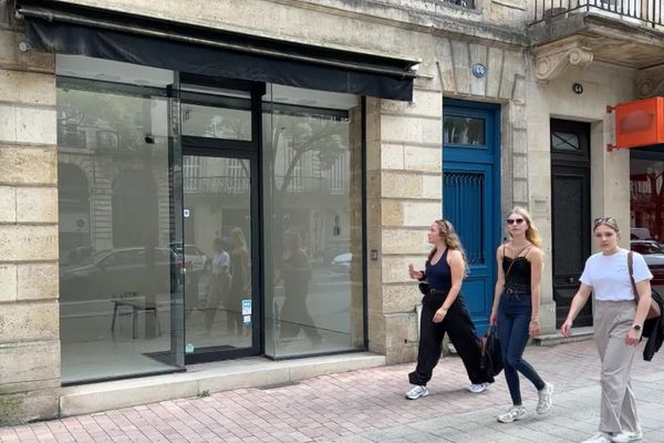 Ces derniers mois, de nombreux commerces ont mis la clé sous la porte dans le centre-ville de Bordeaux.