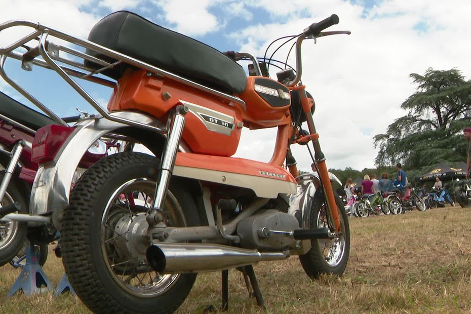 Reviving the Glory of Mopeds: A Recap of Bressuire’s First Moped Festival