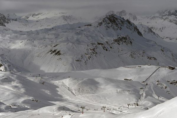 Le massif de la Vannoise, dans les Alpes, enneigé debut janvier 2016. 