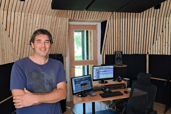 Sébastien Dubail, chanteur du groupe Bagfed, vient d'ouvrir son studio d'enregistrement à Pfetterhouse.