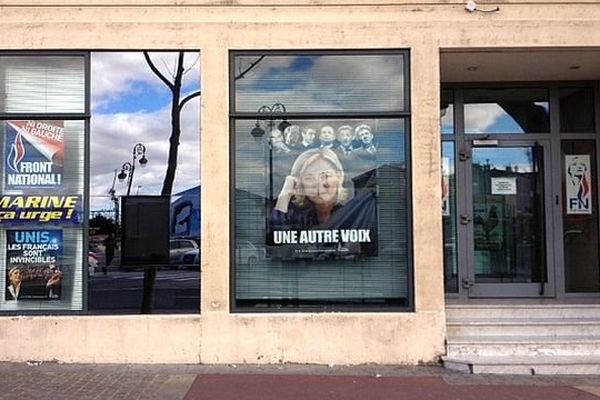 Narbonne (Aude) - la permanence de campagne du Front national - 20 février 2014.