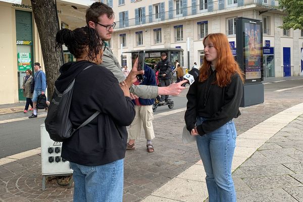 France 3 a interrogé des jeunes électeurs du Centre-Val de Loire, comme ici à Chartres.