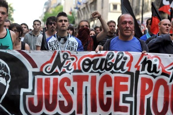 Lors de la manif hommage à Clément Méric le 06 juin 2013