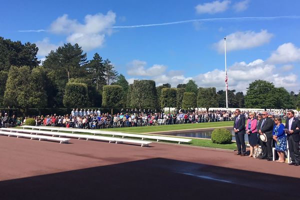 Cérémonie du Memorial day ce dimanche à Colleville-sur-Mer.