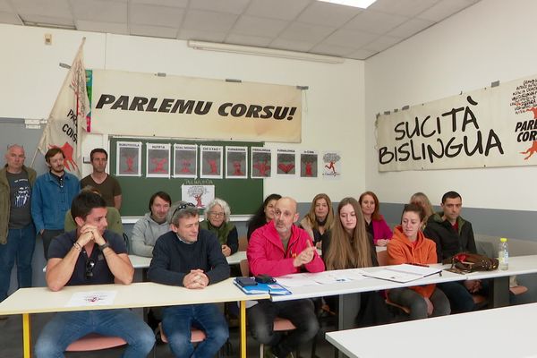 Le Cullittivu Parlemu Corsu a organisé une conférence de presse à l'Université de Corse afin de présenter dix axes pour développer et pérenniser l'apprentissage et l'usage de la langue corse.